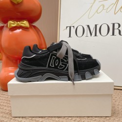 DG Casual Shoes Best Quality
Women 35-41
