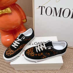 DG Casual Shoes Best Quality
Women 35-41
