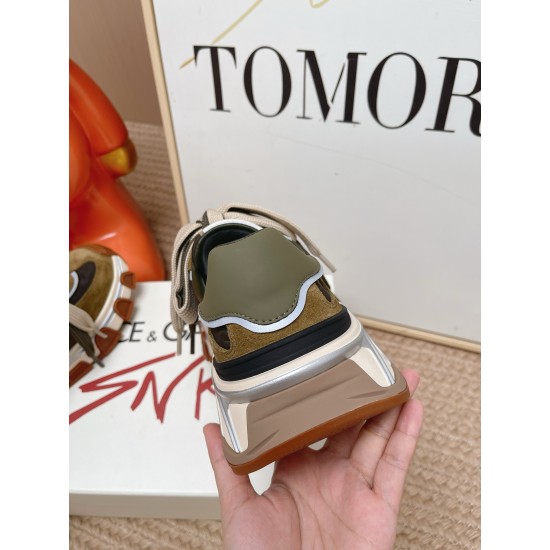 DG Casual Shoes Best Quality
Women 35-41
