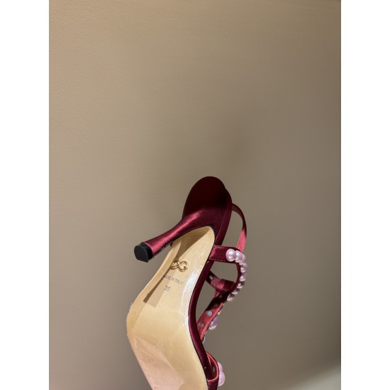 DG High Heel Shoes Best Quality
Women 35-41
