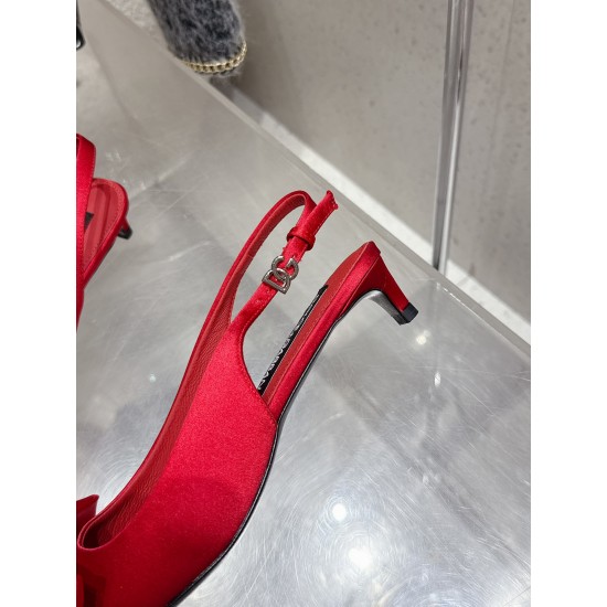 DG High Heel Shoes Best Quality
Women 35-41
