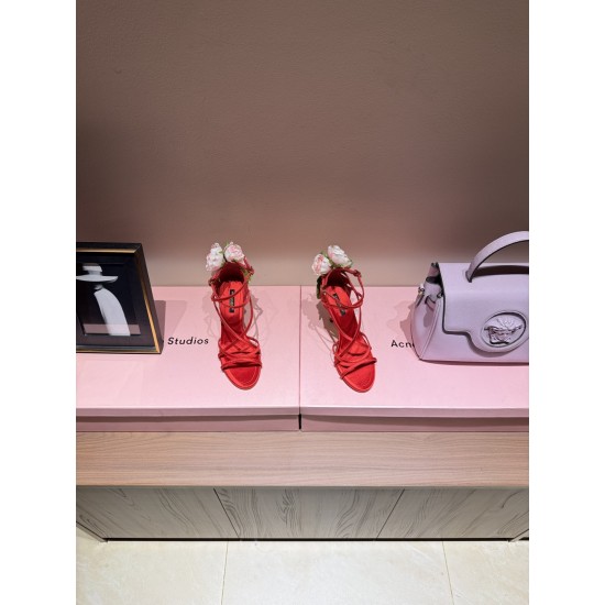 DG High Heel Shoes Best Quality
Women 35-41
