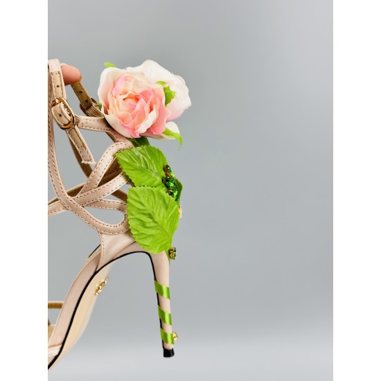 DG High Heel Shoes Best Quality
Women 35-41
