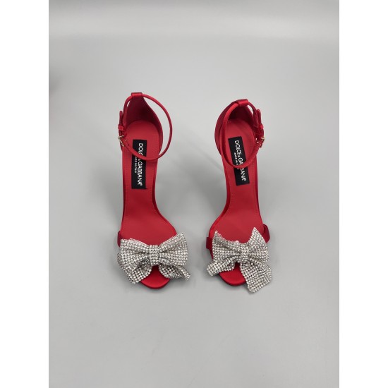 DG High Heel Shoes Best Quality
Women 35-41
