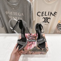 DG High Heel Shoes Best Quality
Women 35-41
