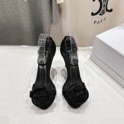 DG High Heel Shoes Best Quality
Women 35-41
