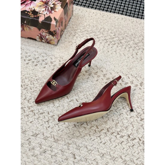 DG High Heel Shoes Best Quality
Women 35-41
