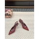 DG High Heel Shoes Best Quality
Women 35-41
