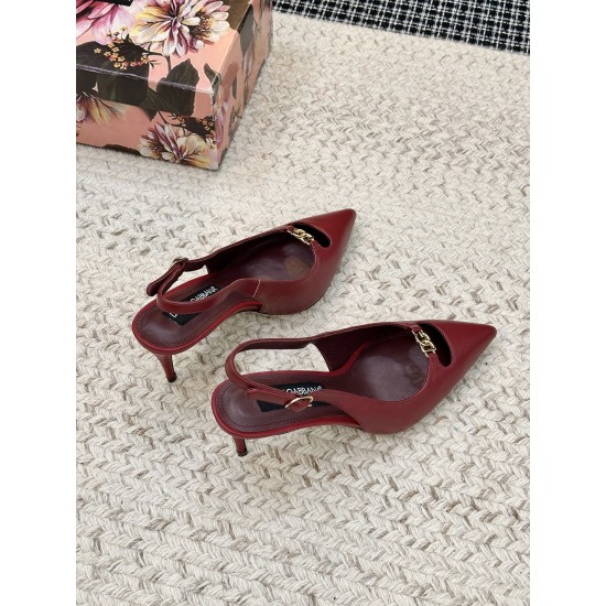 DG High Heel Shoes Best Quality
Women 35-41

