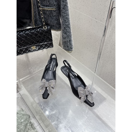 DG High Heel Shoes Best Quality
Women 35-41
