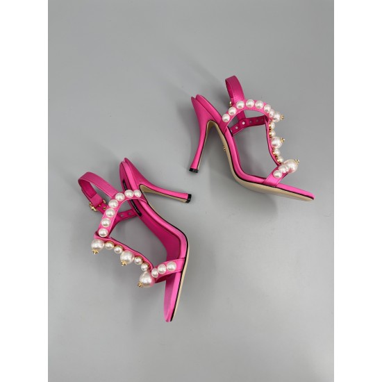 DG High Heel Shoes Best Quality
Women 35-41
