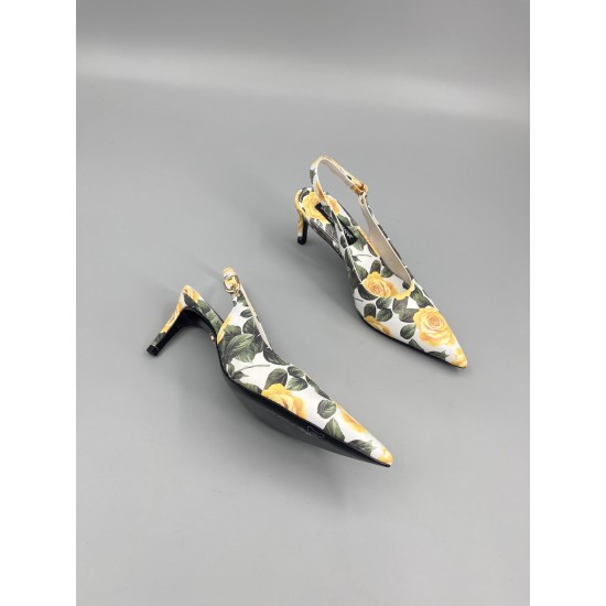 DG High Heel Shoes Best Quality
Women 35-41
