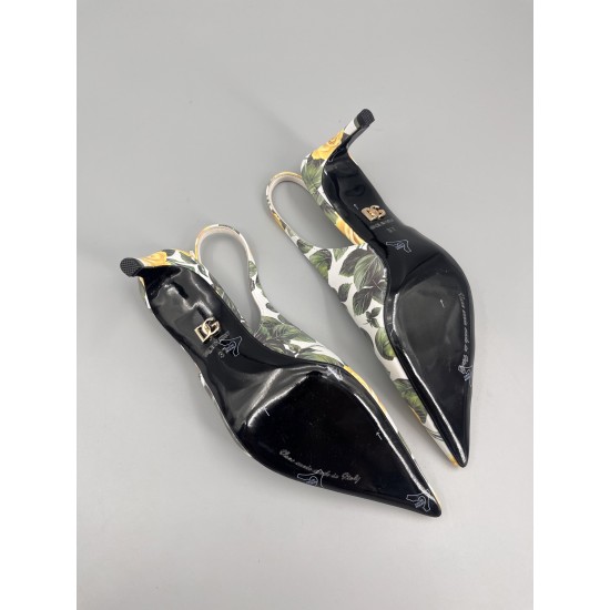 DG High Heel Shoes Best Quality
Women 35-41
