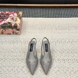 DG High Heel Shoes Best Quality
Women 35-41
