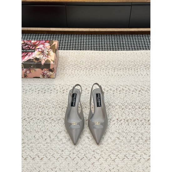 DG High Heel Shoes Best Quality
Women 35-41
