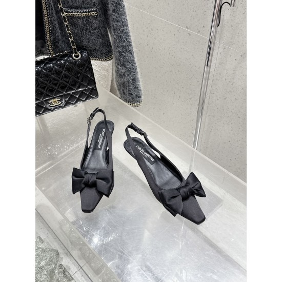 DG High Heel Shoes Best Quality
Women 35-41
