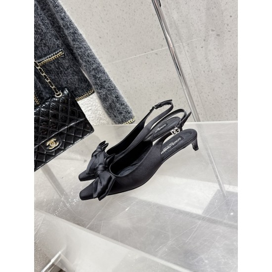 DG High Heel Shoes Best Quality
Women 35-41
