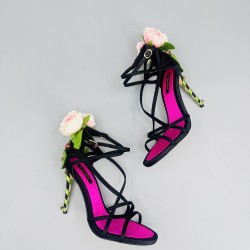 DG High Heel Shoes Best Quality
Women 35-41
