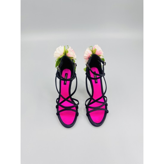 DG High Heel Shoes Best Quality
Women 35-41
