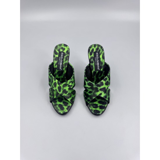 DG High Heel Shoes Best Quality
Women 35-41
