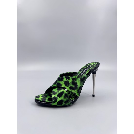 DG High Heel Shoes Best Quality
Women 35-41
