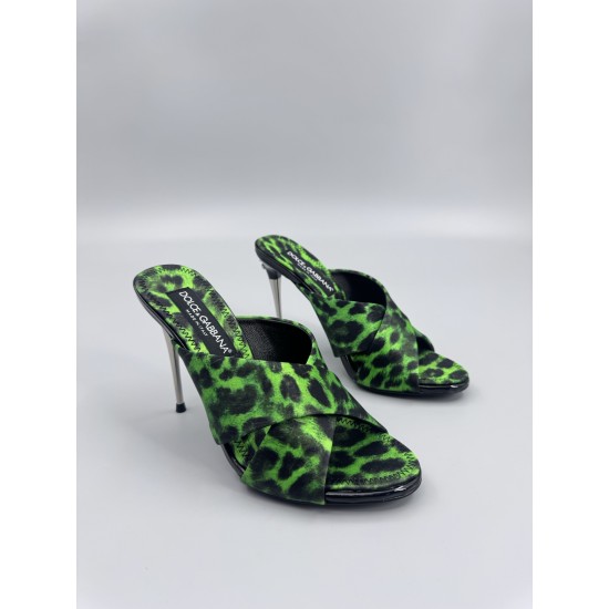 DG High Heel Shoes Best Quality
Women 35-41
