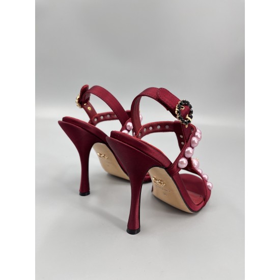 DG High Heel Shoes Best Quality
Women 35-41
