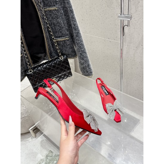 DG High Heel Shoes Best Quality
Women 35-41
