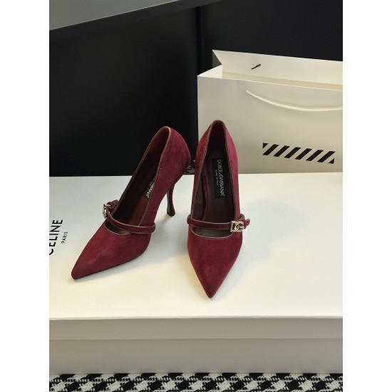 DG High Heel Shoes Best Quality
Women 35-41

