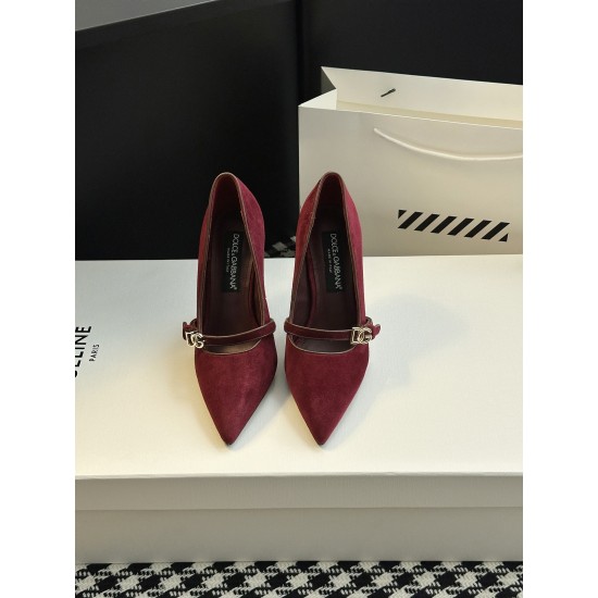 DG High Heel Shoes Best Quality
Women 35-41
