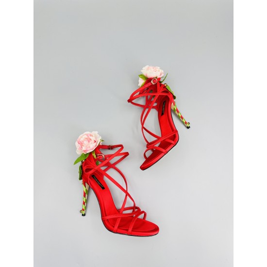 DG High Heel Shoes Best Quality
Women 35-41
