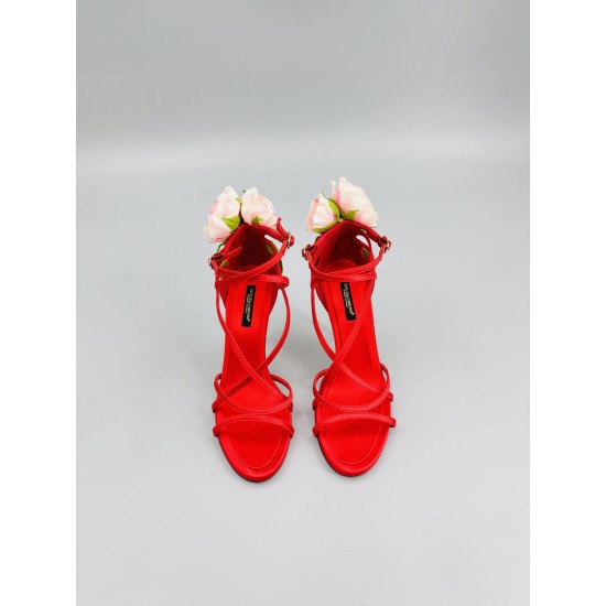 DG High Heel Shoes Best Quality
Women 35-41

