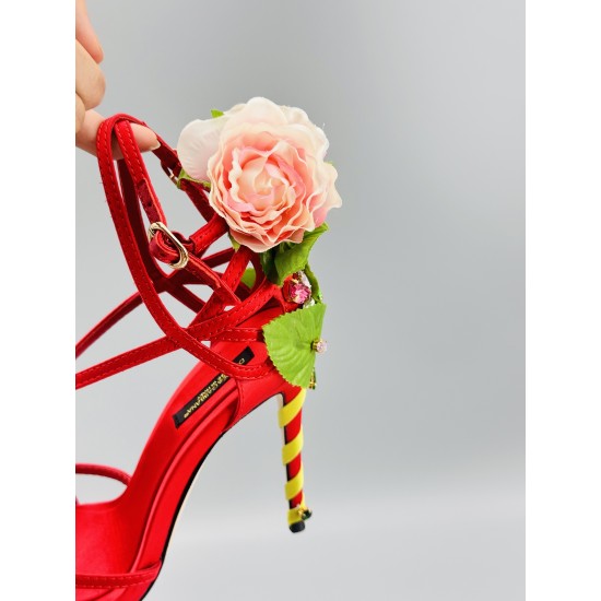 DG High Heel Shoes Best Quality
Women 35-41
