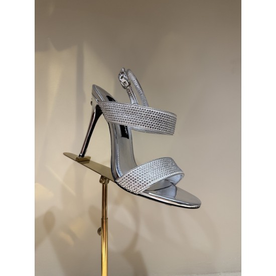 DG High Heel Shoes Best Quality
Women 35-41
