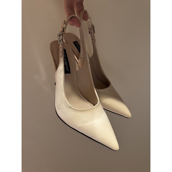 DG High Heel Shoes Best Quality
Women 35-41
