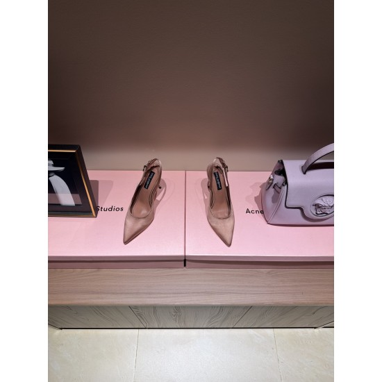 DG High Heel Shoes Best Quality
Women 35-41
