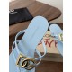 DG slippers