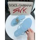 DG slippers