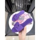 DG slippers