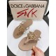 DG slippers
