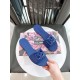 DG slippers
