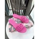 DG slippers