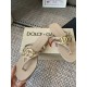 DG slippers