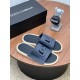 DG slippers