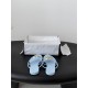 DG slippers