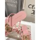DG slippers