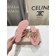 DG slippers