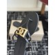 DG slippers