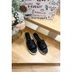 DG slippers