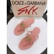 DG slippers